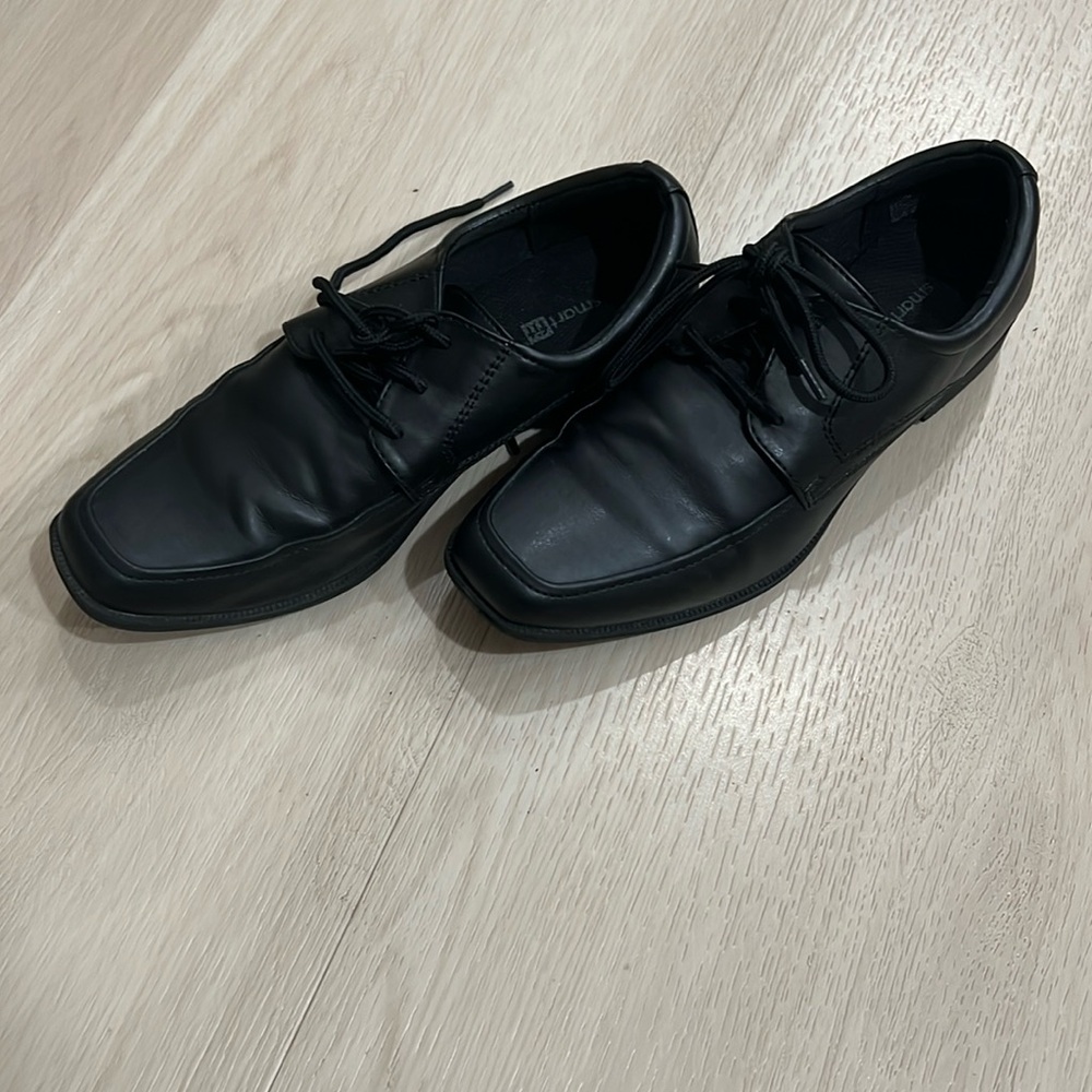 Smartfit boys dress shoes size 3 1/2